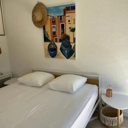 Le Cosy - T4 Avec Terrasse Privee, Face A La Avec Parking Et Wifi Lägenhet *