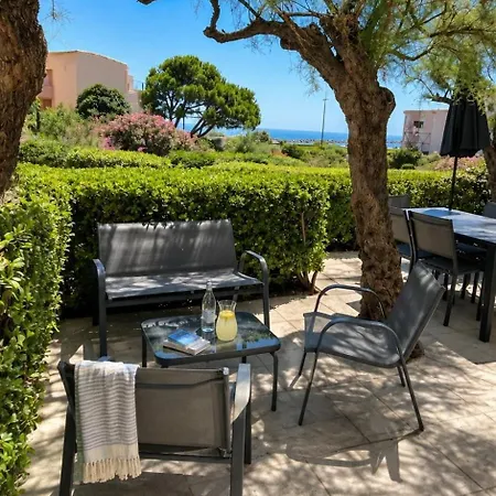 Le Cosy - T4 Avec Terrasse Privee, Face A La Avec Parking Et Wifi Apartmán *