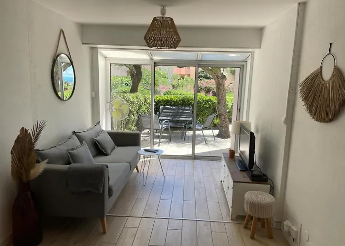 Le Cosy - Equipe, Face A La Avec Parking Et Wifi